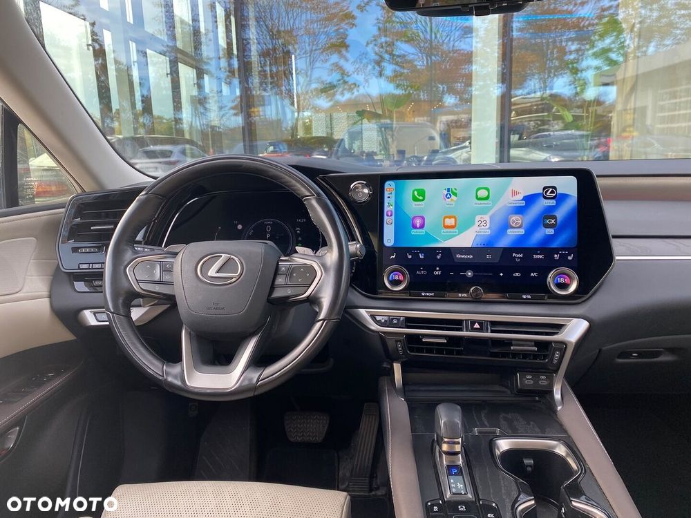 Lexus RX - 5