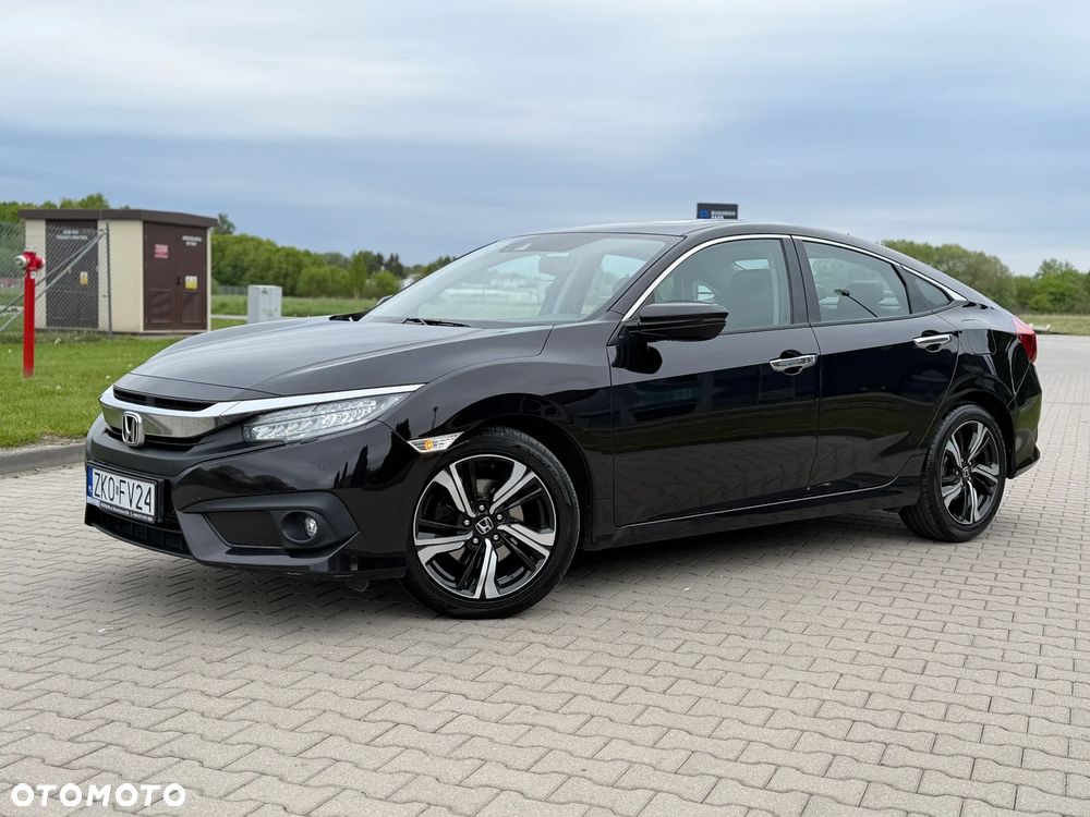 Honda Civic 1.5 i-VTEC Turbo Executive - 12
