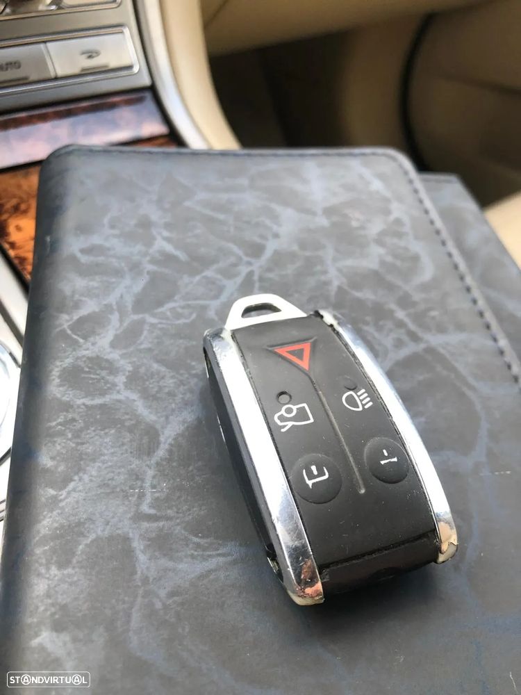 Jaguar XF 3.0 V6 Luxury - 49