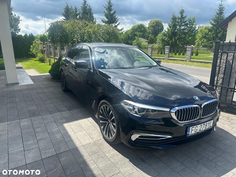 BMW Seria 5 518d Luxury Line - 3
