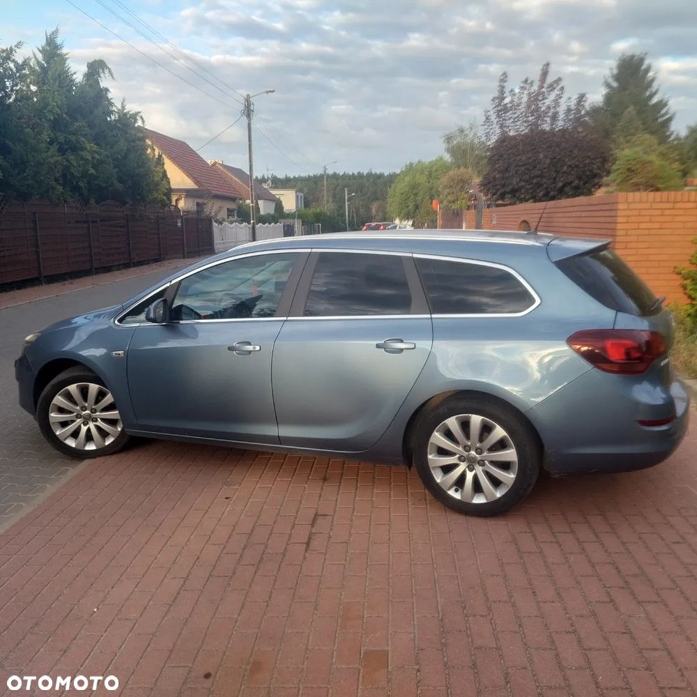 Opel Astra IV 1.4 Essentia - 2