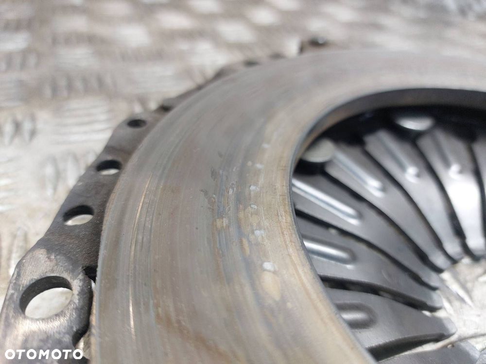 KOŁO DWUMASOWE + TARCZA + DOCISK + ŁOŻYSKO AUDI A4 B6 1.8 T 058105266H - 5