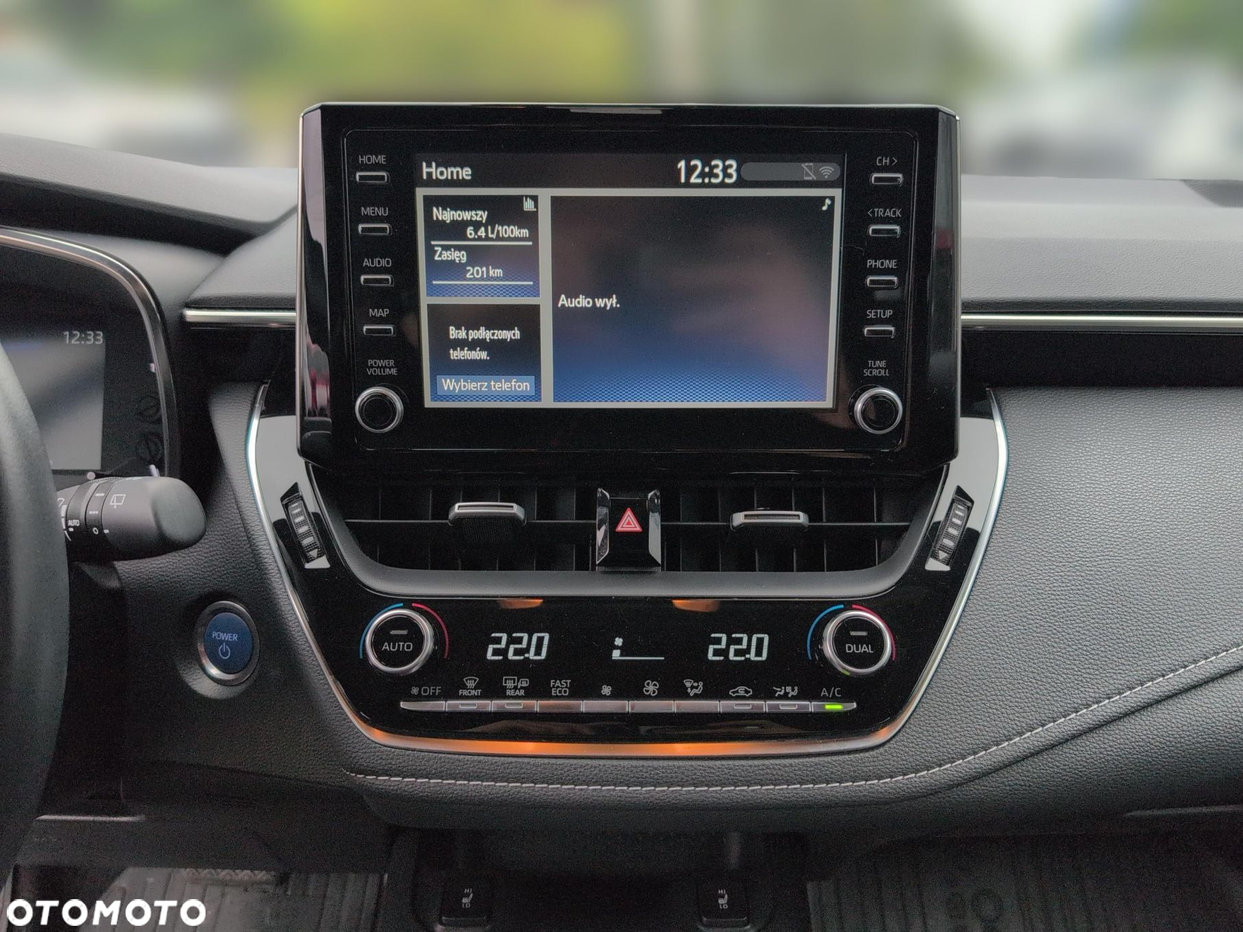 Toyota Corolla 2.0 Hybrid Comfort - 18