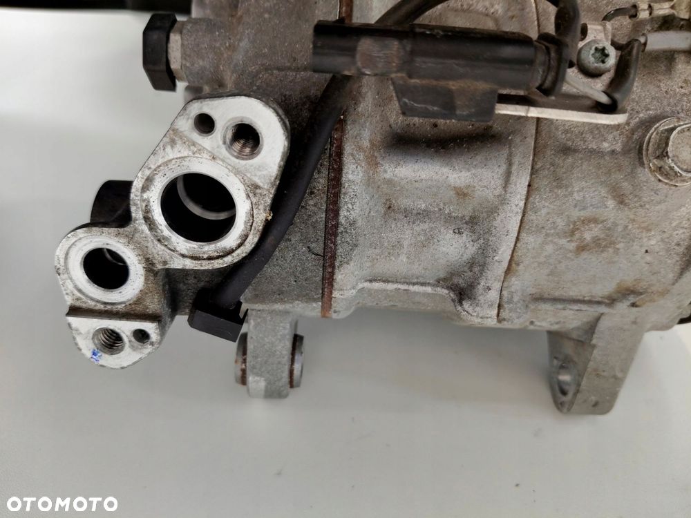 BMW G31 G30 2.0 D SPRĘŻARKA KLIMATYZACJI 7945863 - 4