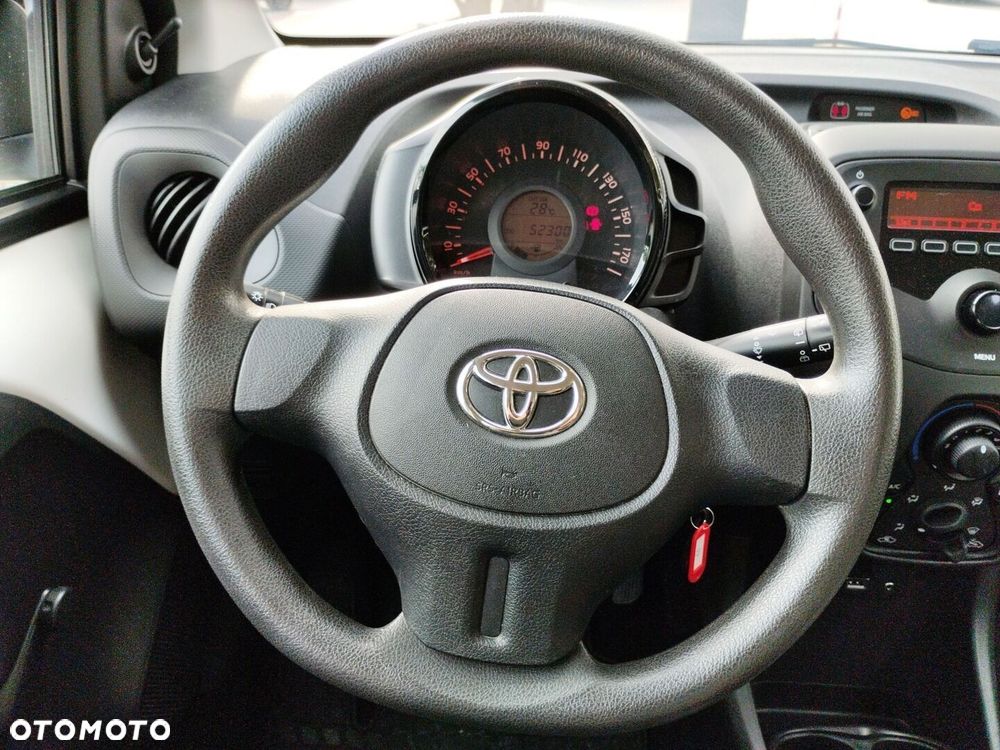 Toyota Aygo - 10