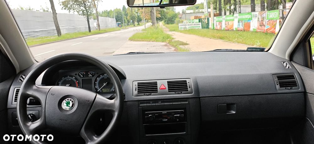 Skoda Fabia 1.4 16V Classic + - 7