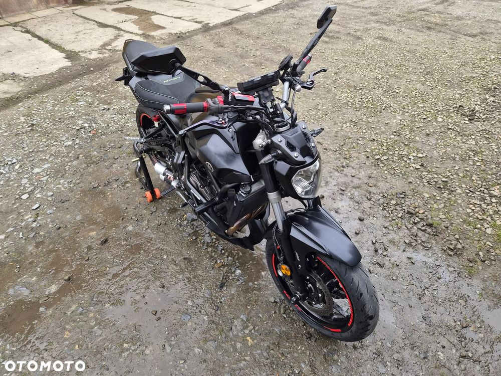Yamaha MT - 3
