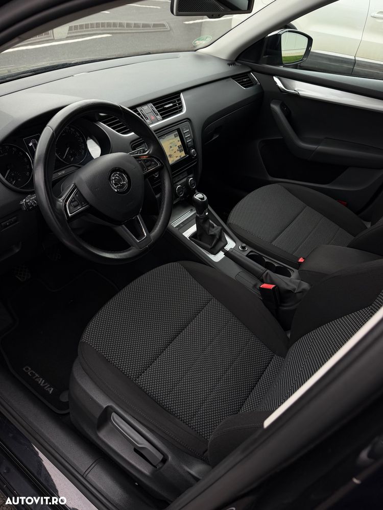 SKODA Octavia 2015 — imagine 12