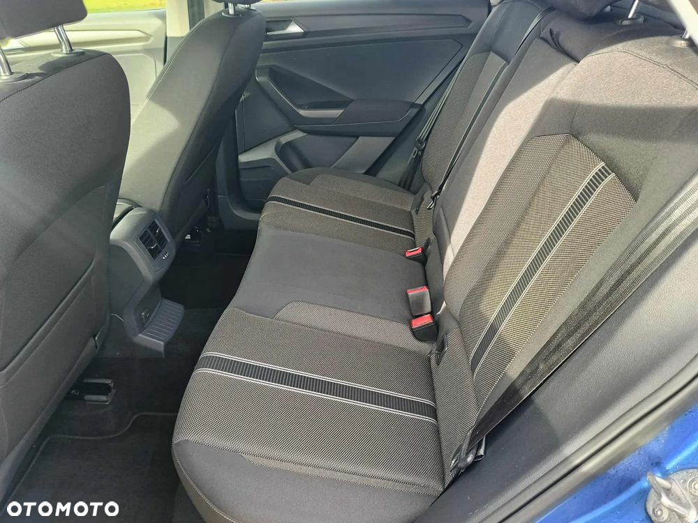 Volkswagen T-Roc 1.0 TSI OPF Style - 27