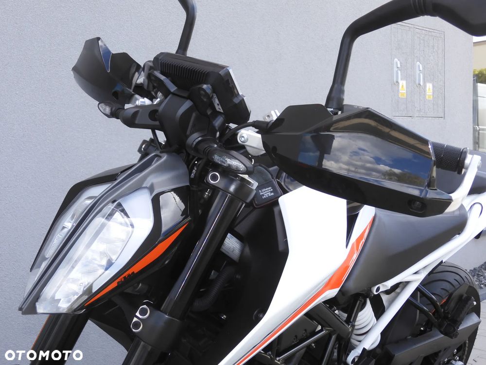 KTM Duke 390 - 40