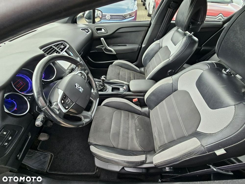 DS Automobiles DS 4 Crossback - 35