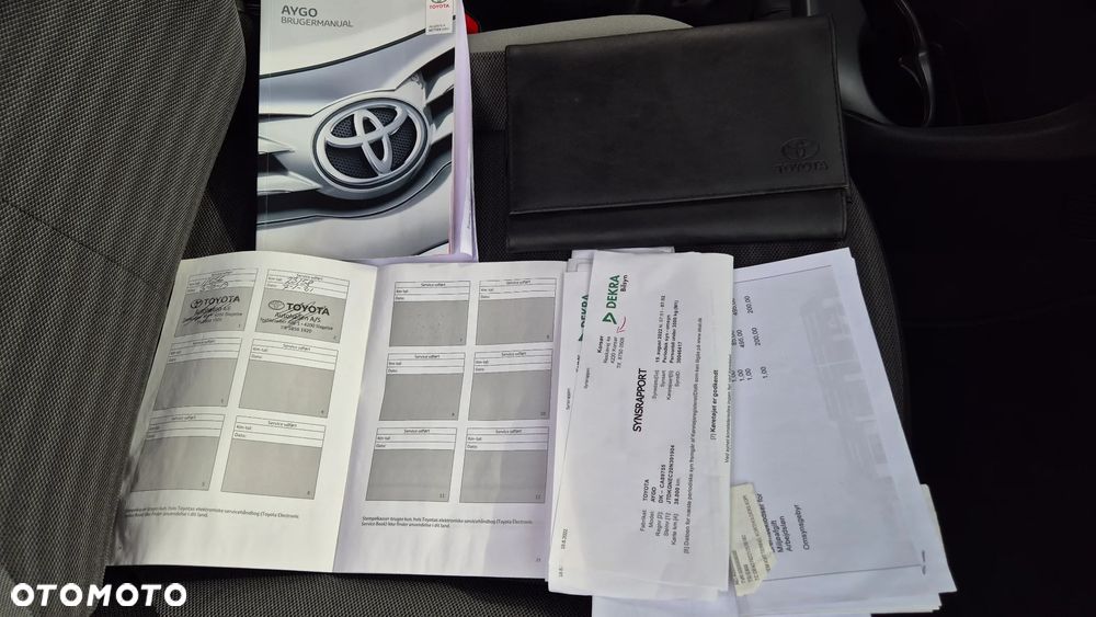 Toyota Aygo x-play - 22