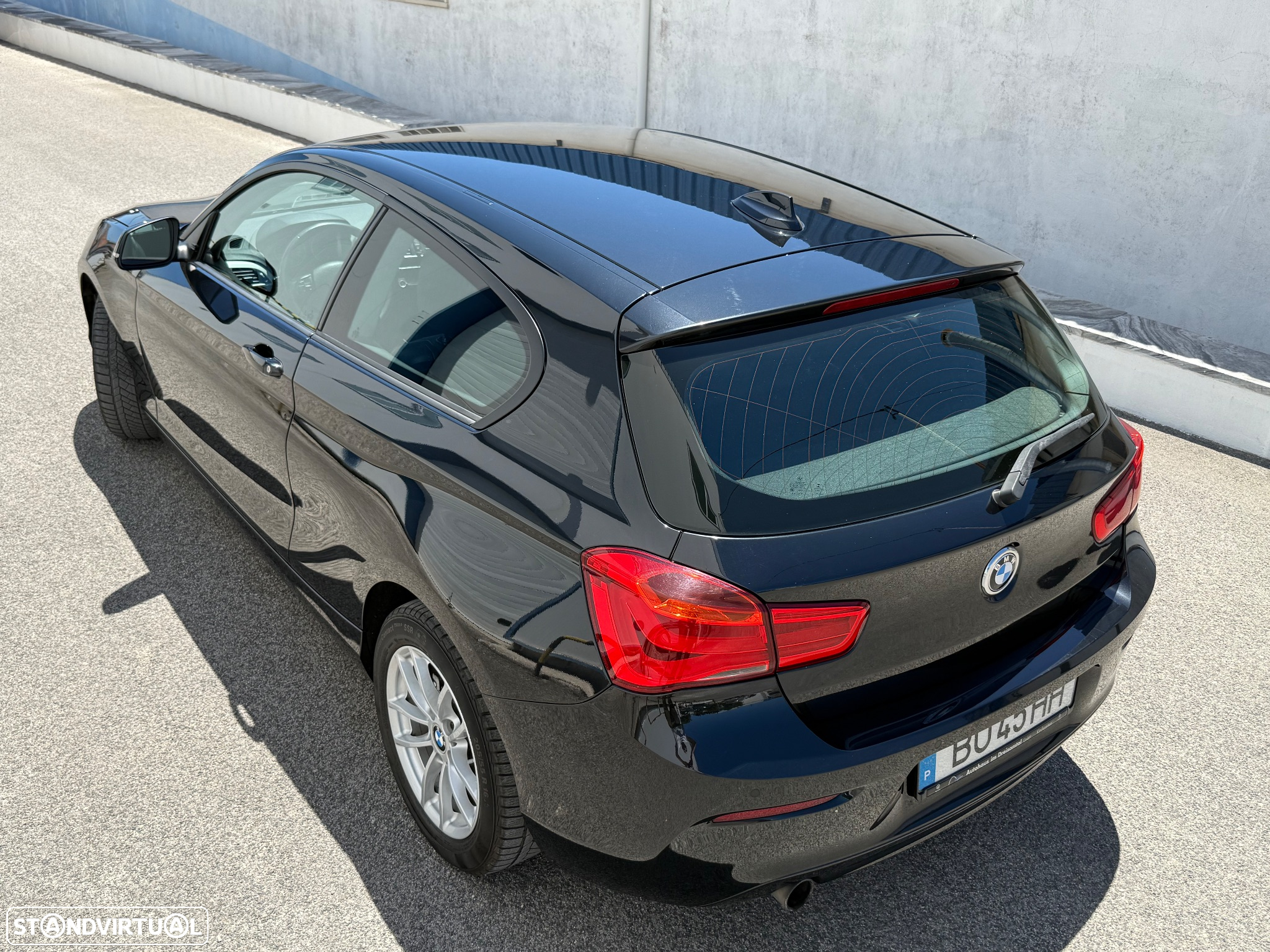 BMW 118 i Line Sport - 3