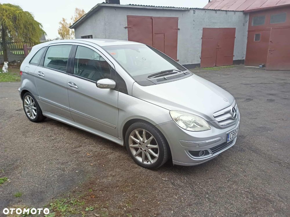 Mercedes-Benz Klasa B - 2