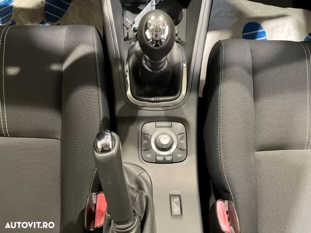 Renault Megane dCi 110 FAP LIMITED - 12