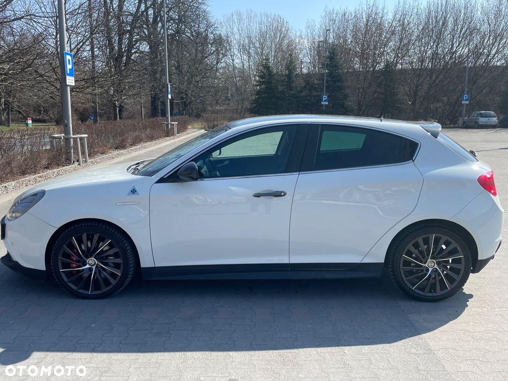 Alfa Romeo Giulietta 1750 TBi QV TCT - 4