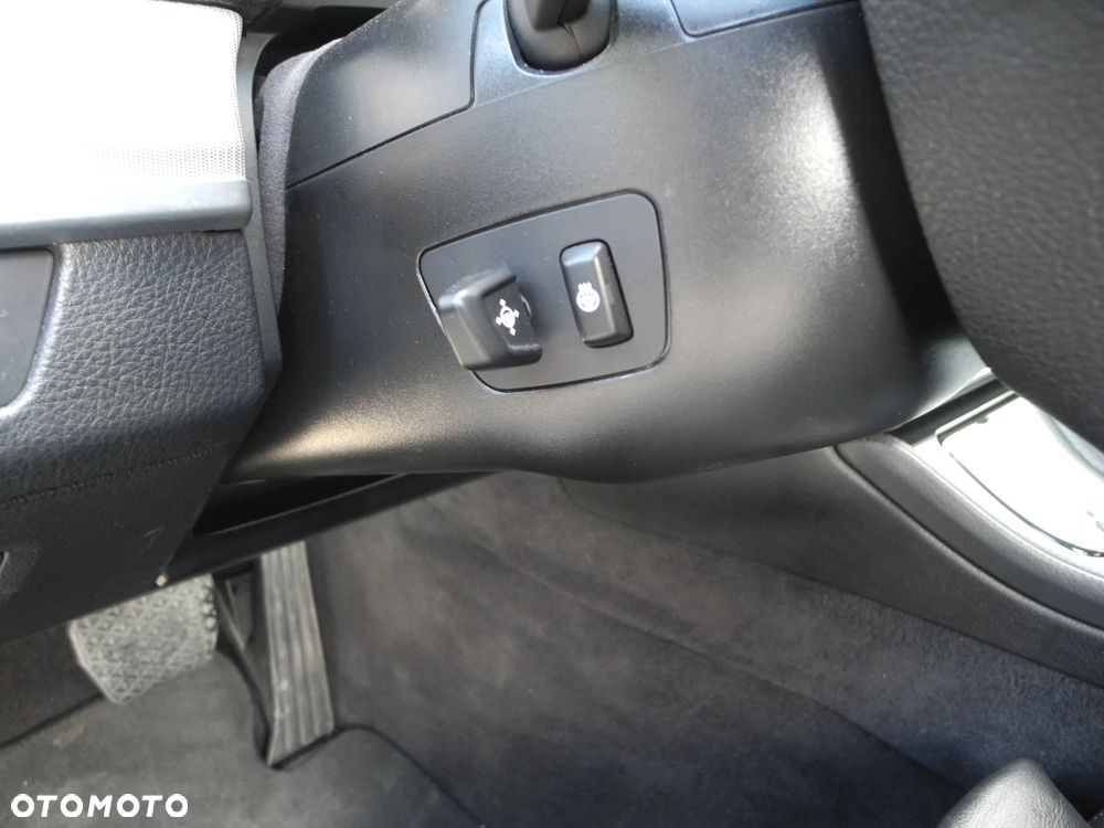 BMW Seria 5 535d xDrive Sport-Aut - 24
