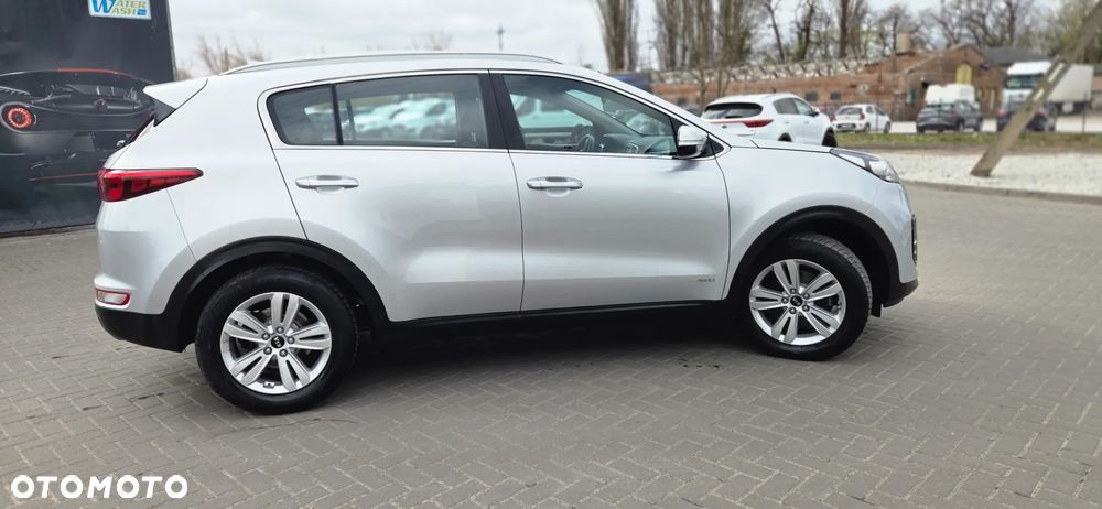 Kia Sportage 1.6 T-GDI AWD VISION - 18