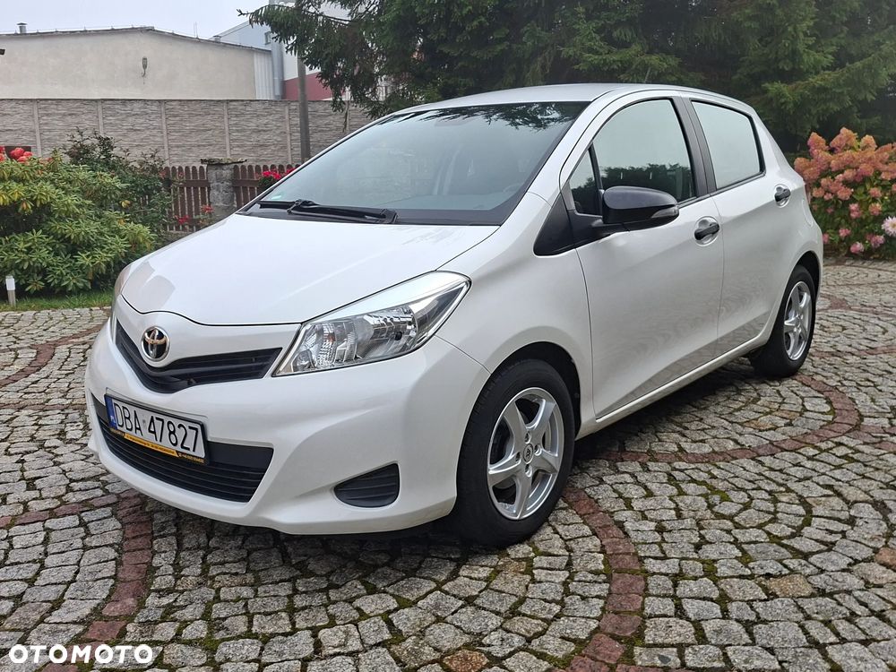 Toyota Yaris 1.0 VVT-i Cool Edition - 1