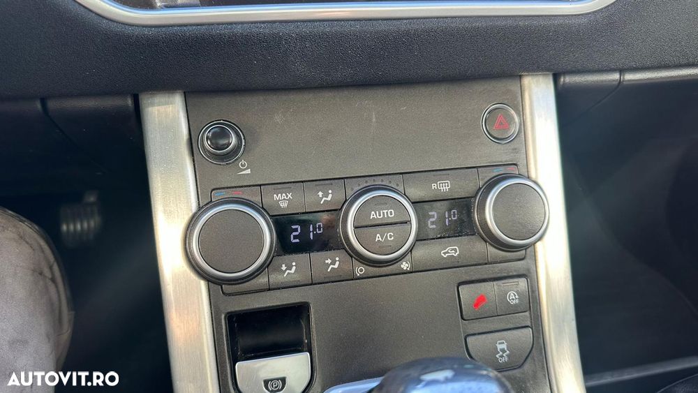 Land Rover Range Rover Evoque - 16