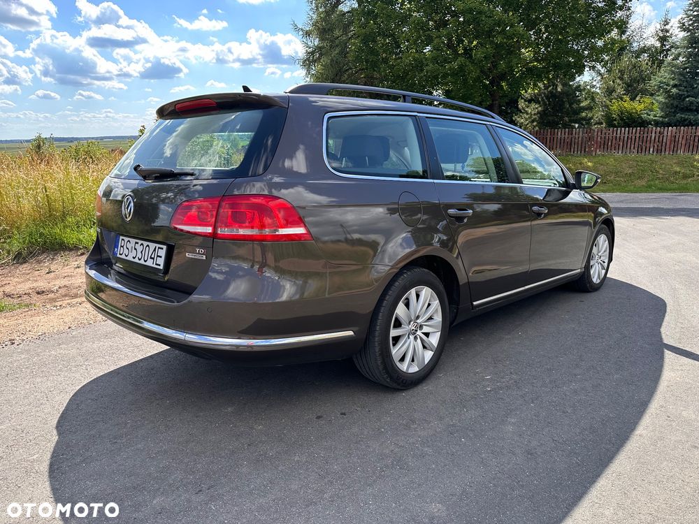Volkswagen Passat 1.6 TDI Comfortline - 9
