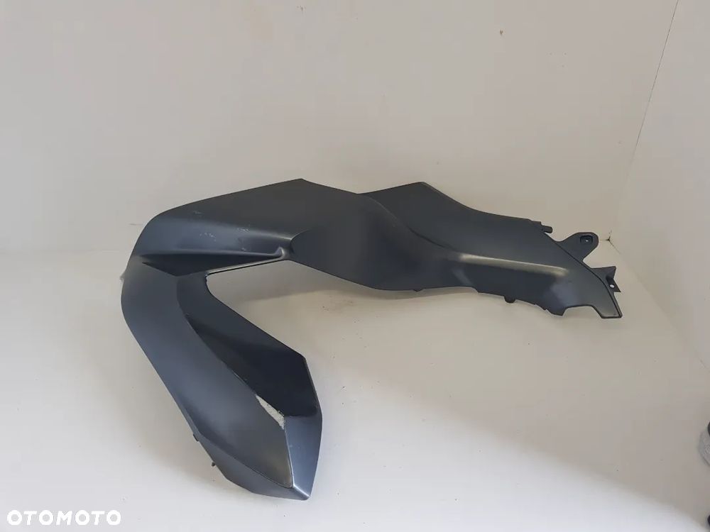Honda PCX 125 20+ Prawa Czasza Czacha Osłona Obudowa Owiewka Przód - 2