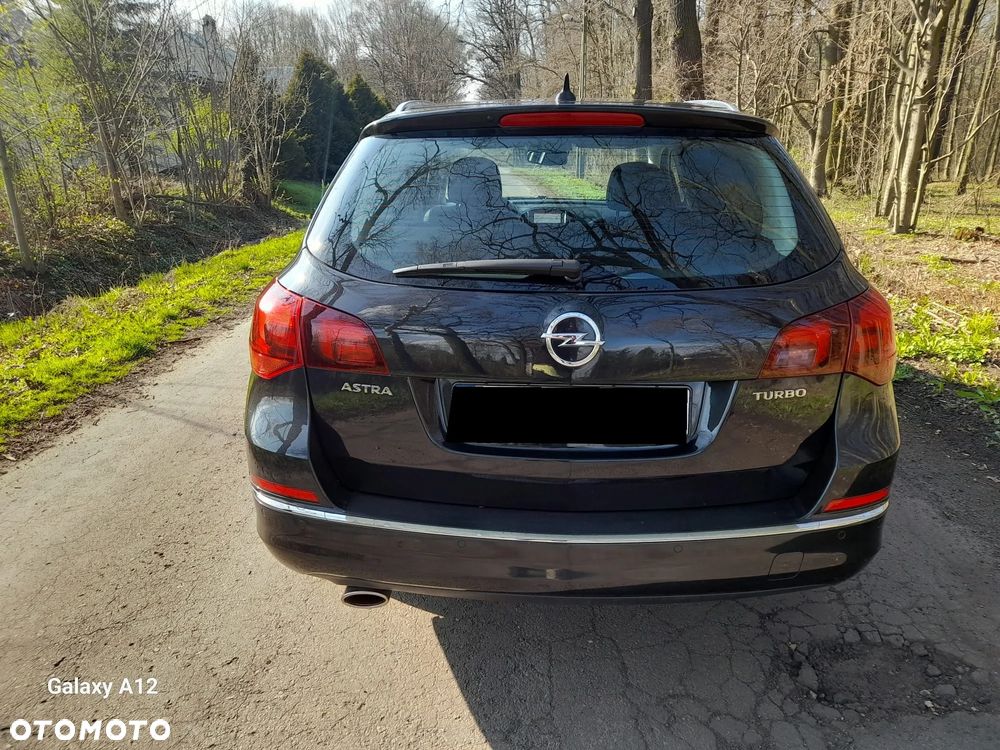 Opel Astra 1.4 Turbo Exklusiv - 4