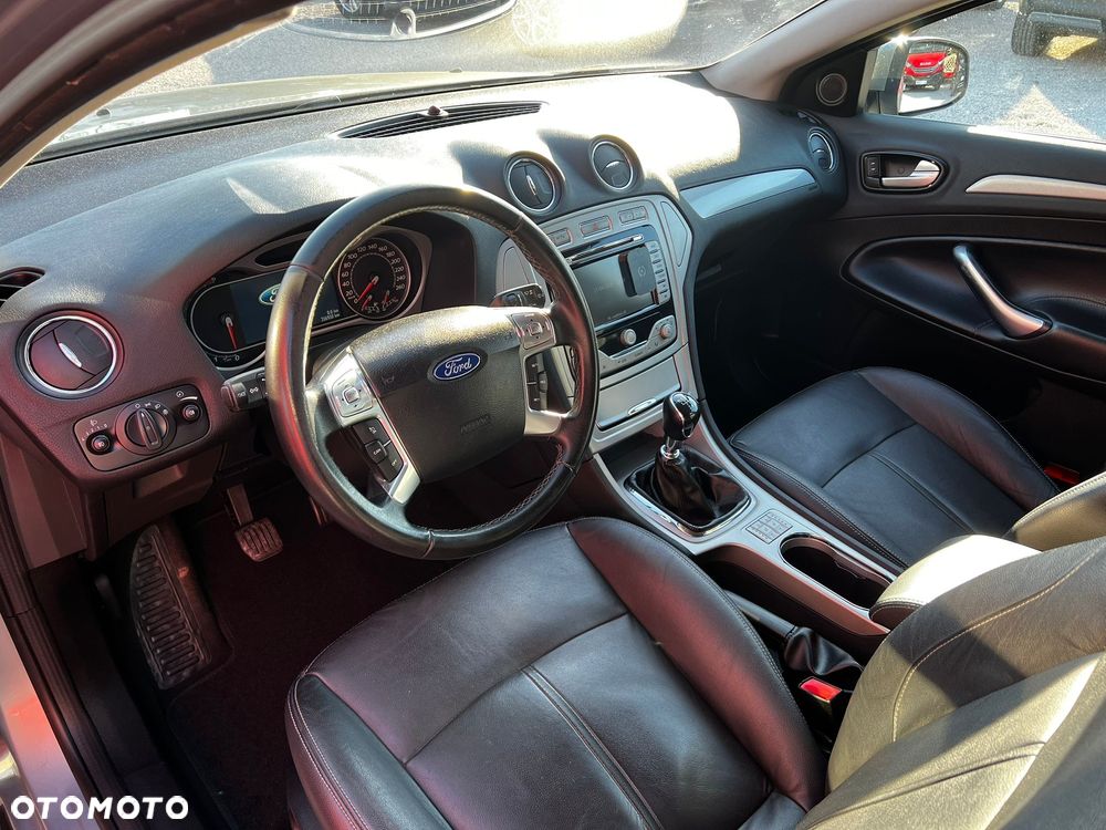 Ford Mondeo 2.0 TDCi Viva Titanium - 21