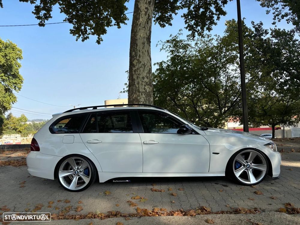 BMW 318 d - 4