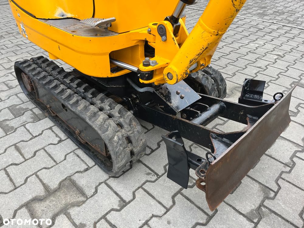 JCB 8008 CTS Micro - 8