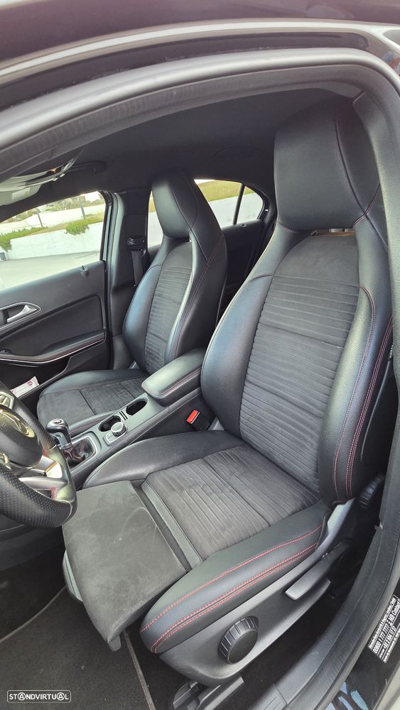 Mercedes-Benz A 180 CDI AMG Line - 13