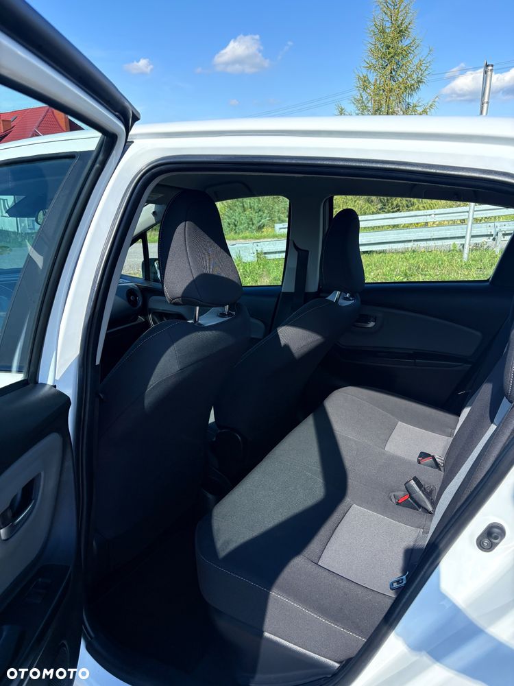 Toyota Yaris 1.5 VVT-i Comfort - 17