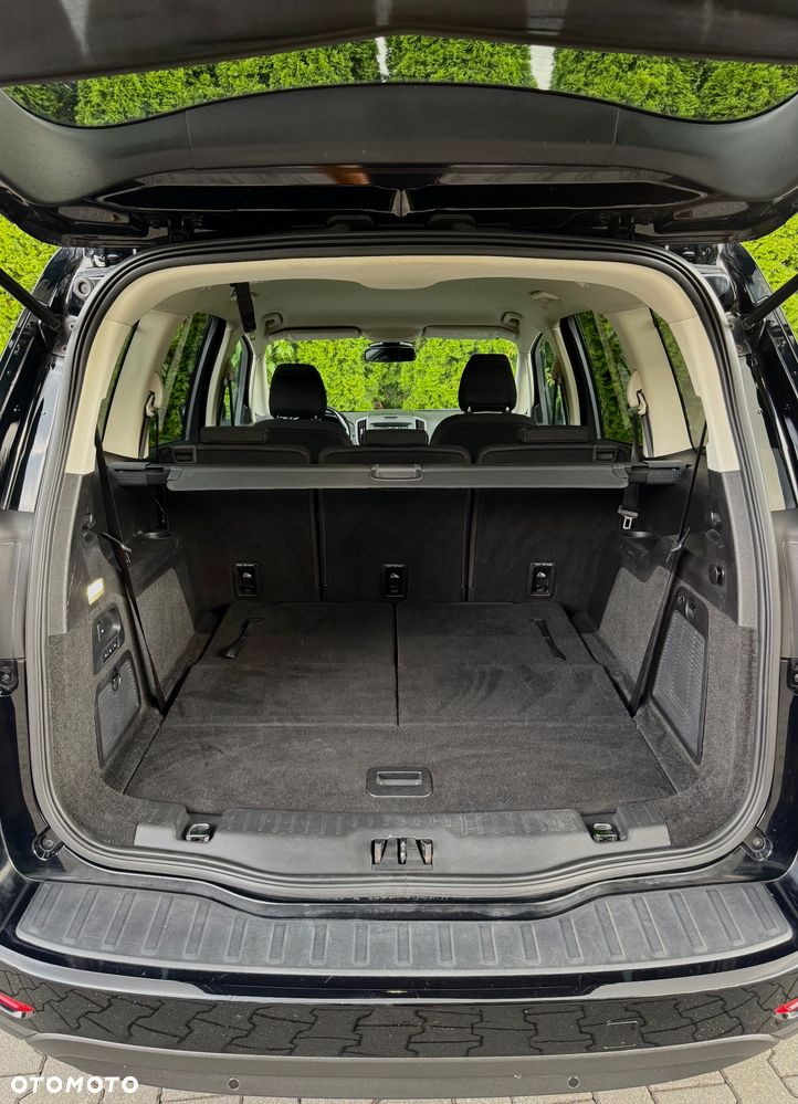 Ford Galaxy 2.0 TDCi Trend - 38