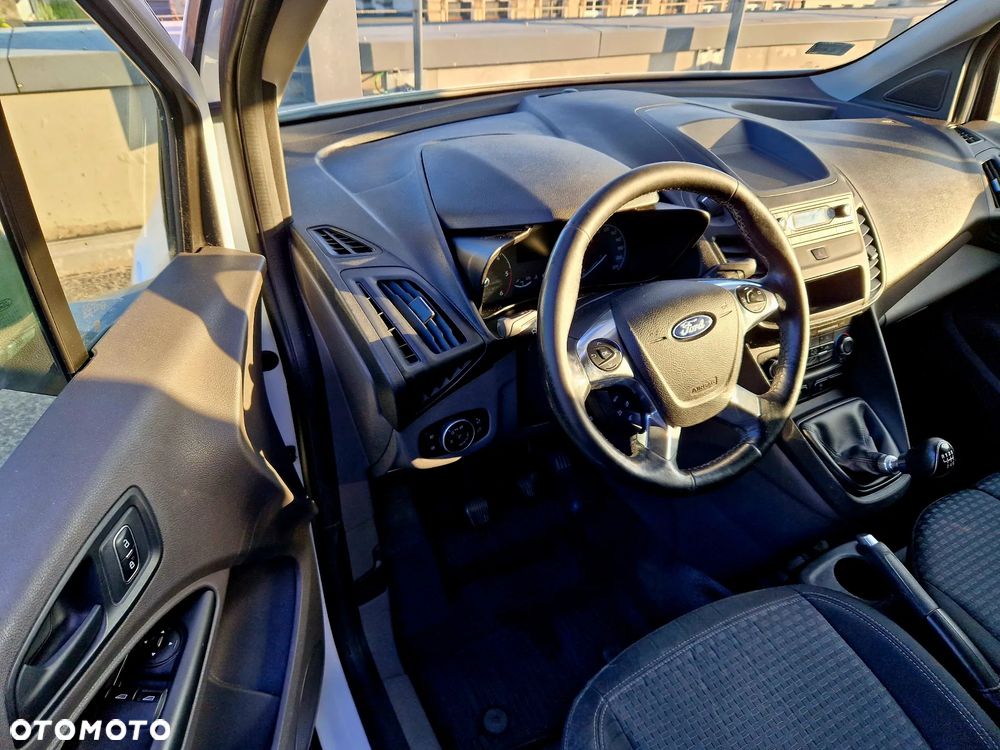 Ford TRANSIT CONNECT - 21