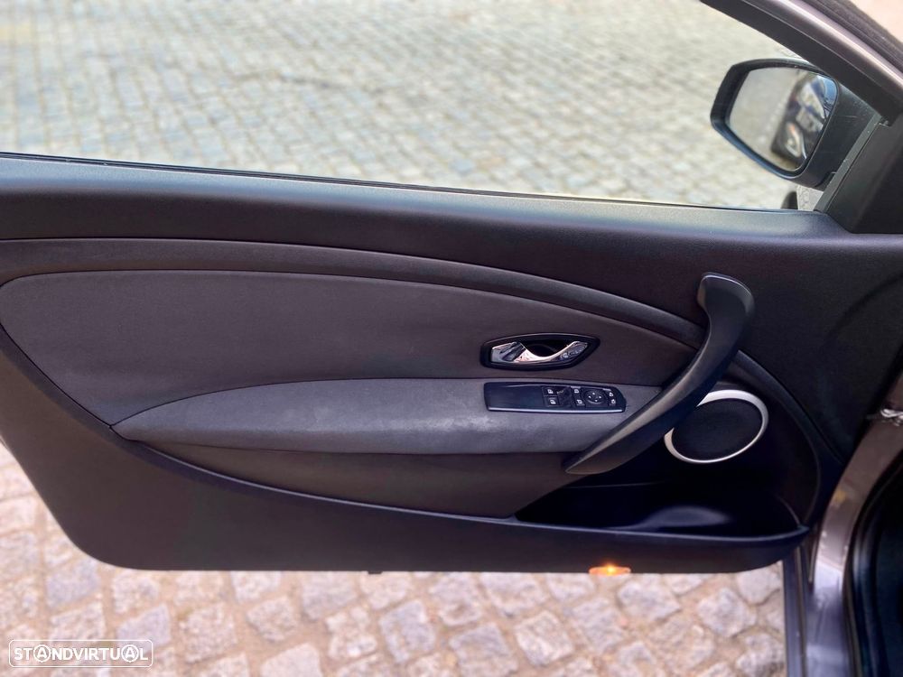 Renault Mégane Coupe 1.5 dCi Dynamique - 11
