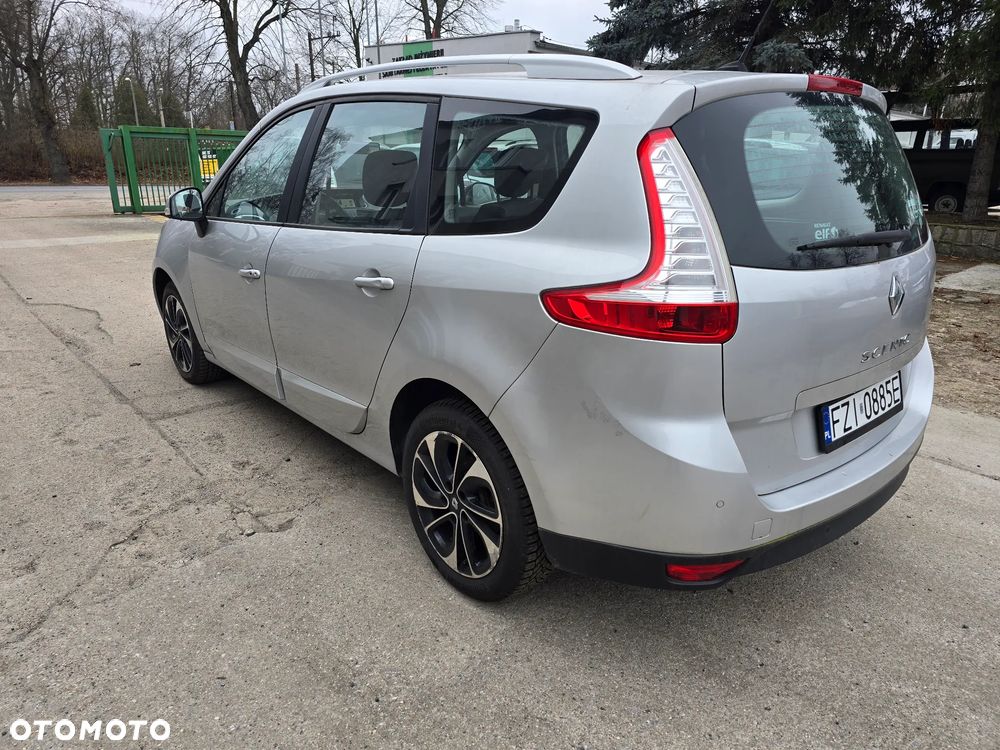 Renault Grand Scenic - 4