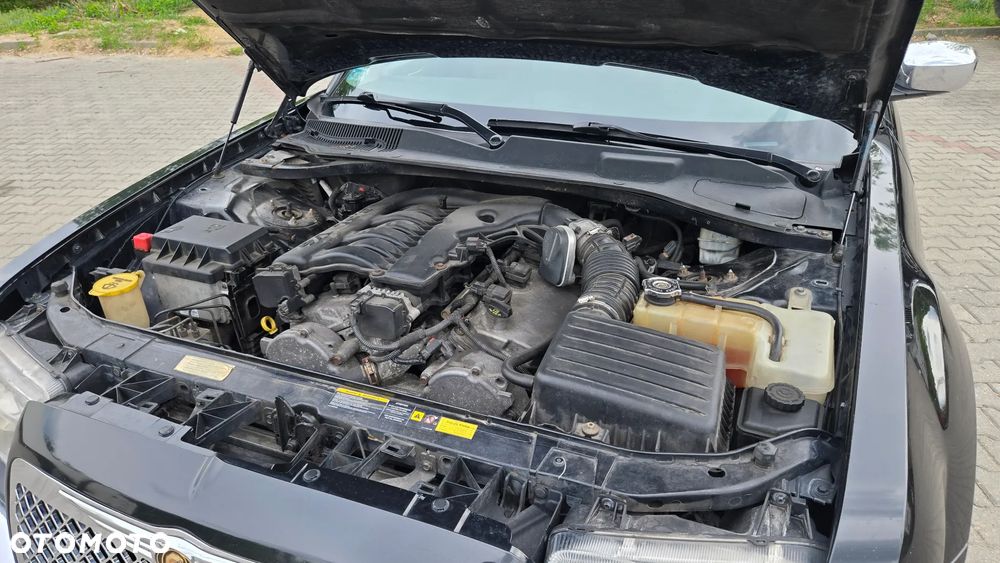 Chrysler 300C 3.5 V6 - 11