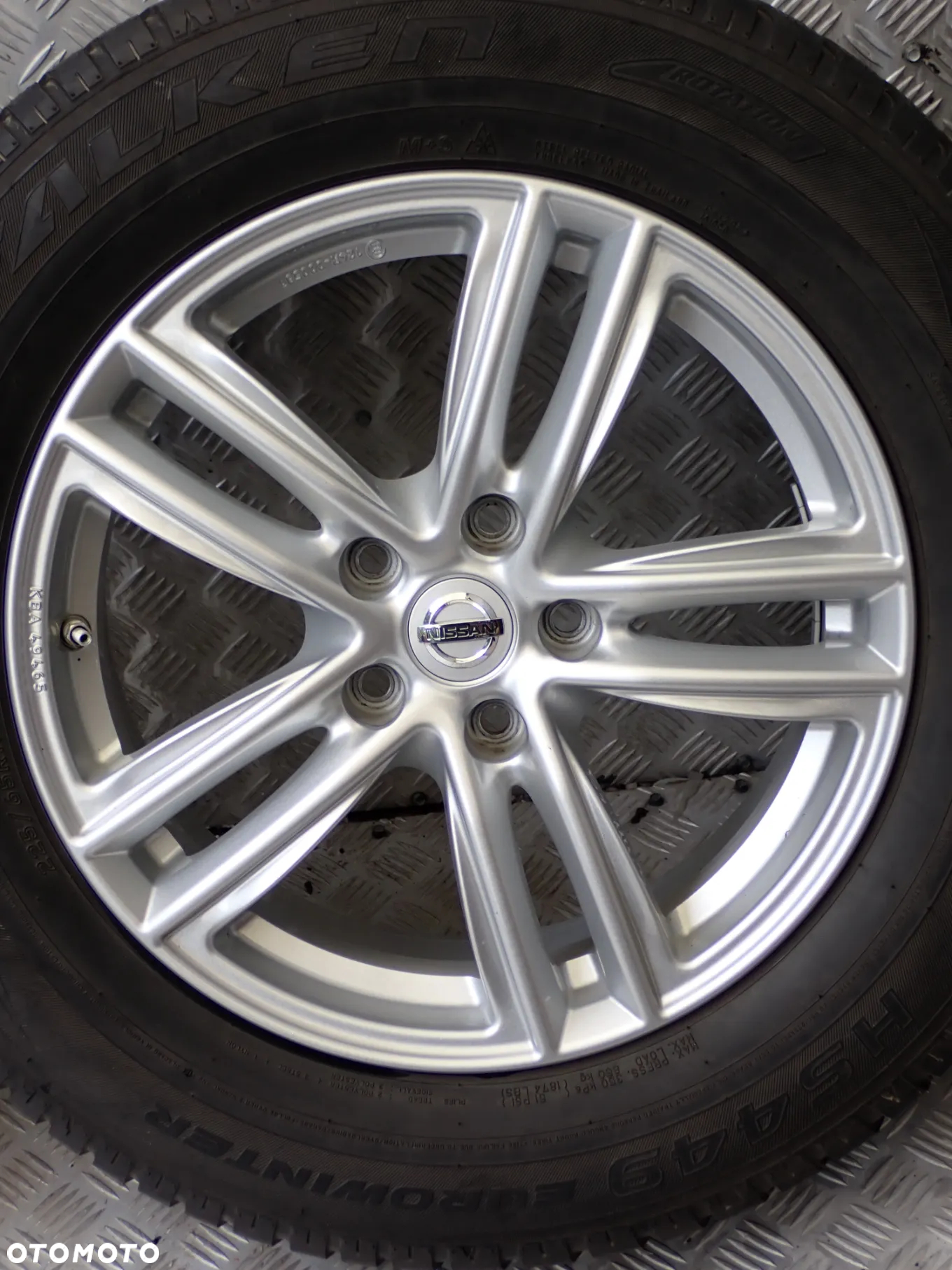 KOŁA FELGI ALUMINIOWE NISSAN 7JX17  ET 45  5X114,3  KBA 49465  Z OPONAMI ZIMA 225/65/17 2200 ZŁ - 8