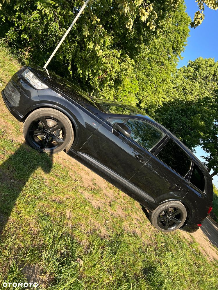 Audi Q7 - 4