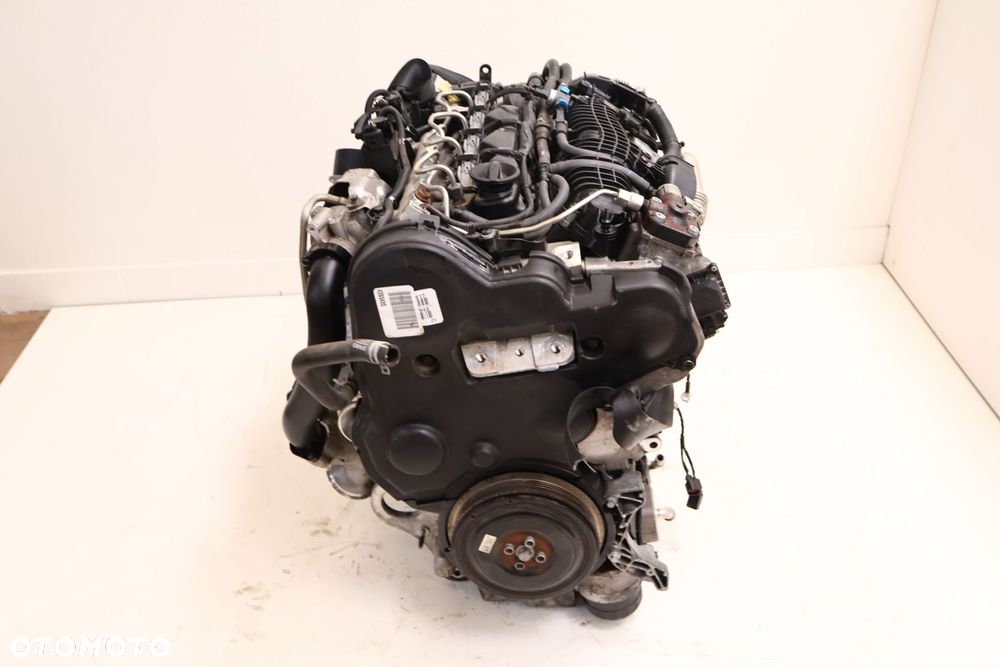 VOLVO XC40 2.0 D4 SILNIK D4204T12 - 6