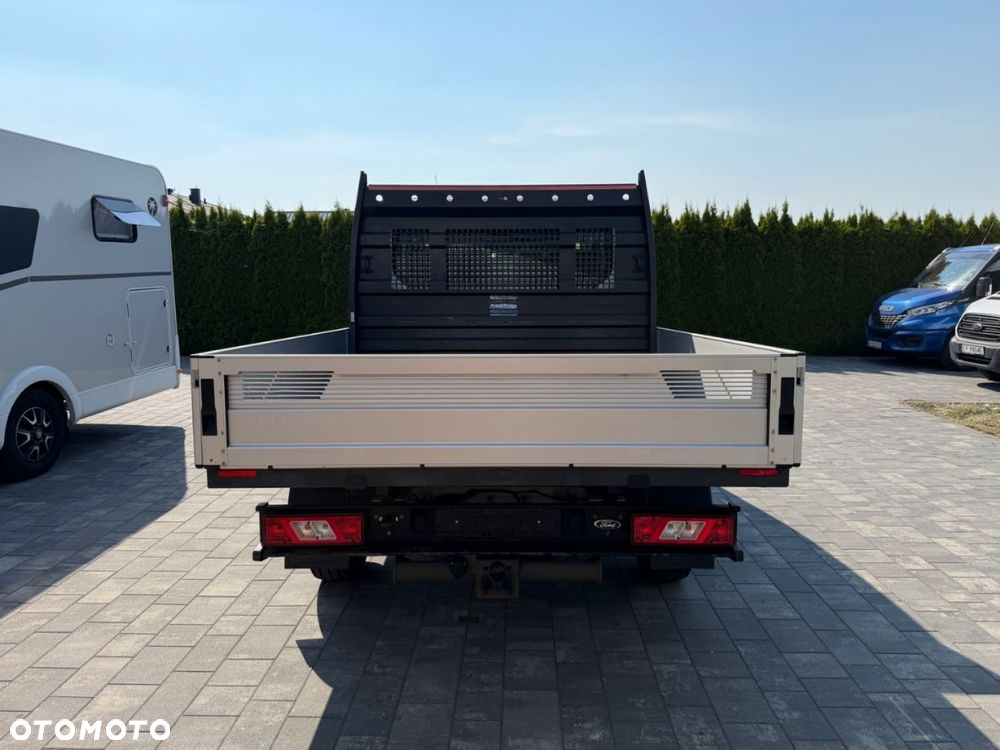 Ford Transit - 8