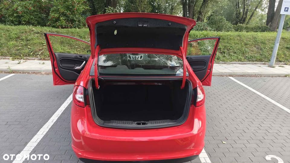 Ford Fiesta - 8