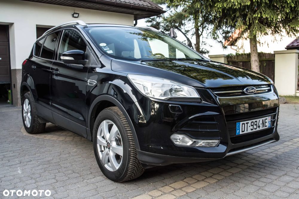 Ford Kuga 2.0 TDCi 2x4 Titanium - 1