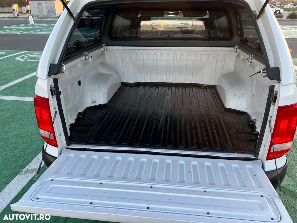 Volkswagen Amarok - 30