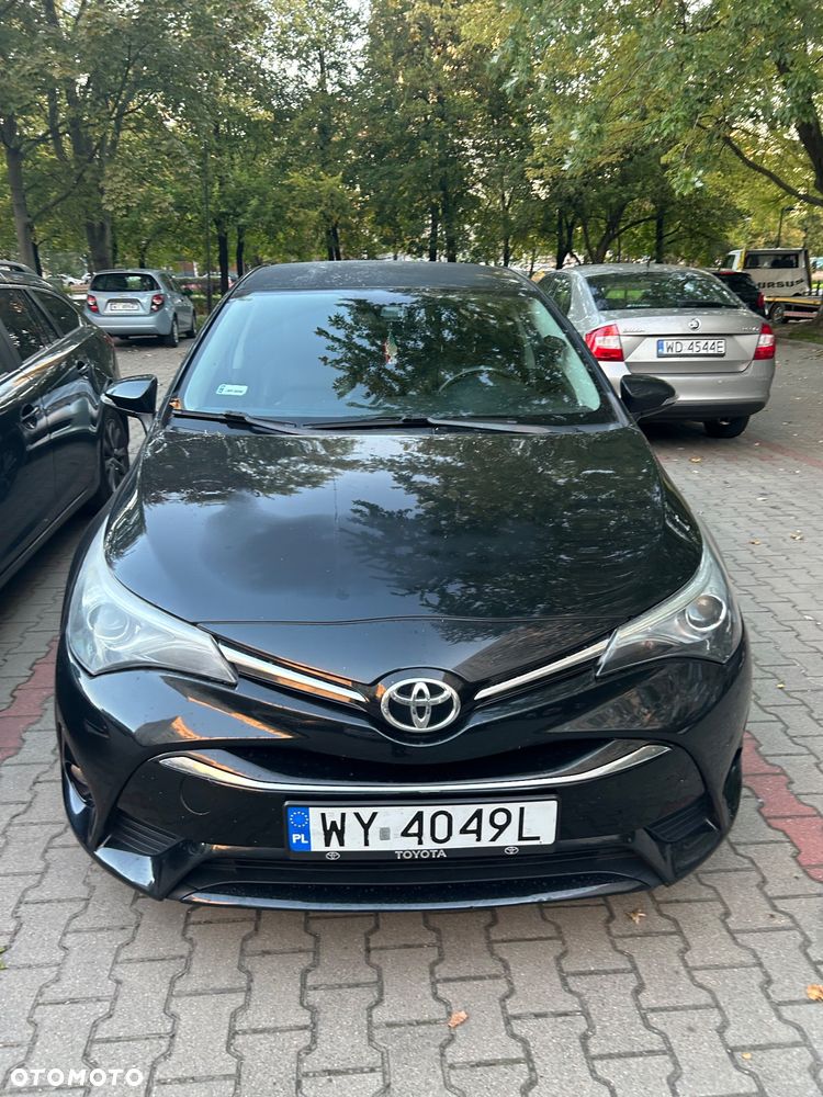 Toyota Avensis 1.8 Sol MS - 3