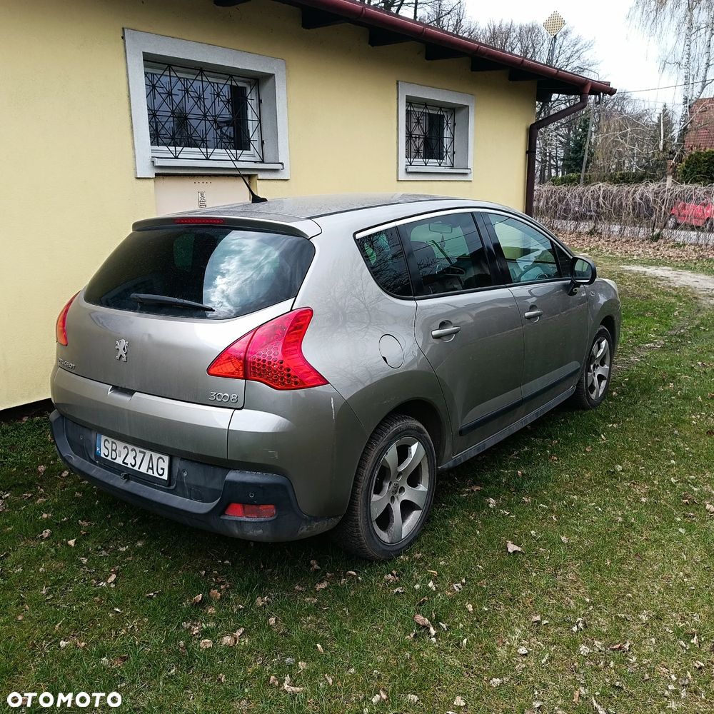 Peugeot 3008 1.6 Premium - 3
