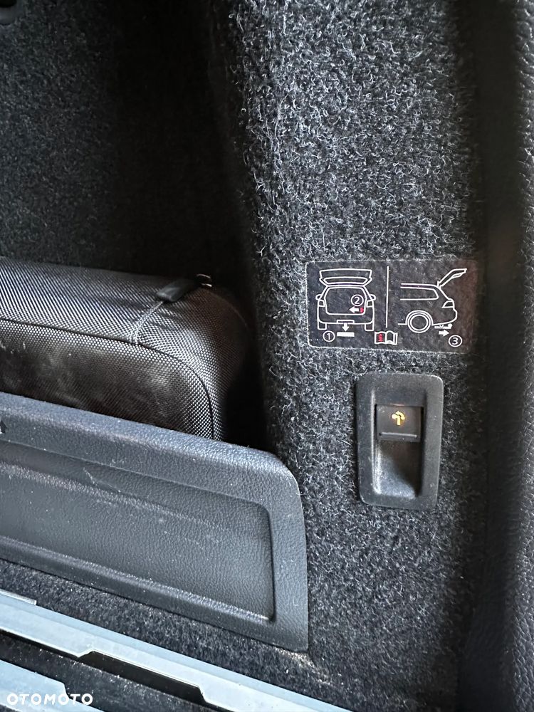 Volkswagen Passat Alltrack 2.0 TDI 4Mot DSG - 24