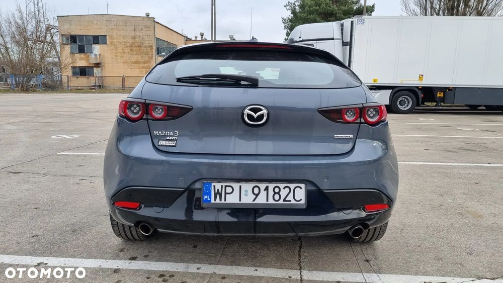Mazda 3 - 4