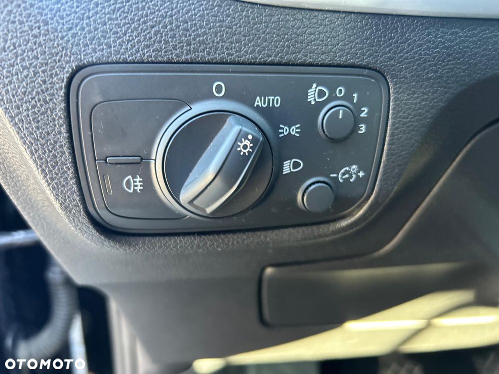 Audi Q2 1.6 TDI Sport - 35
