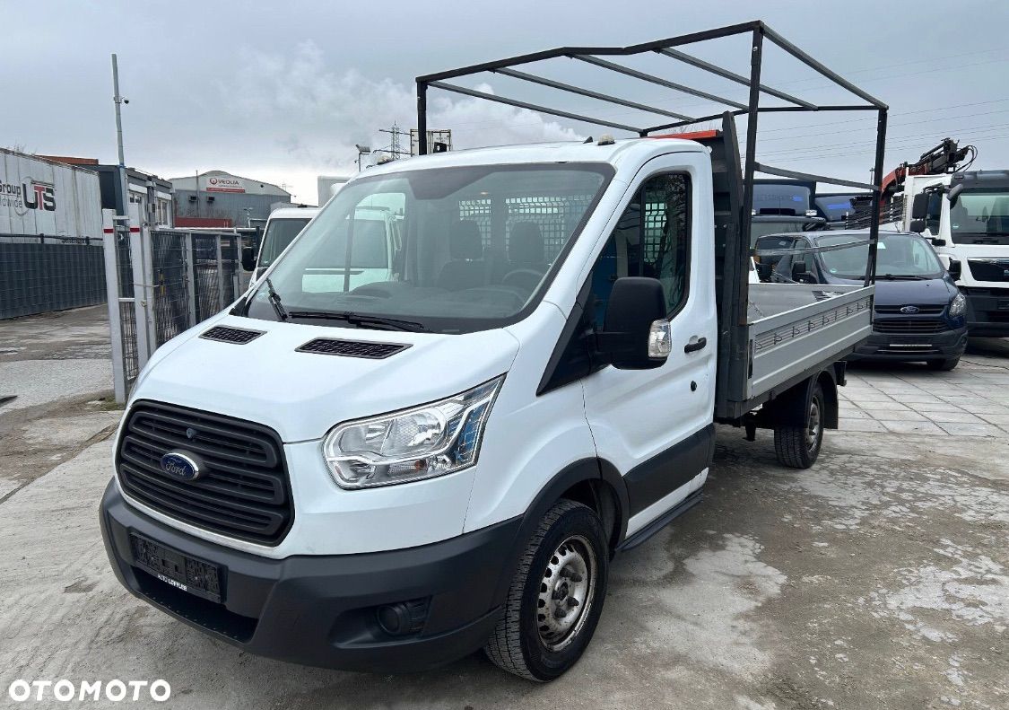 Ford Transit - 1